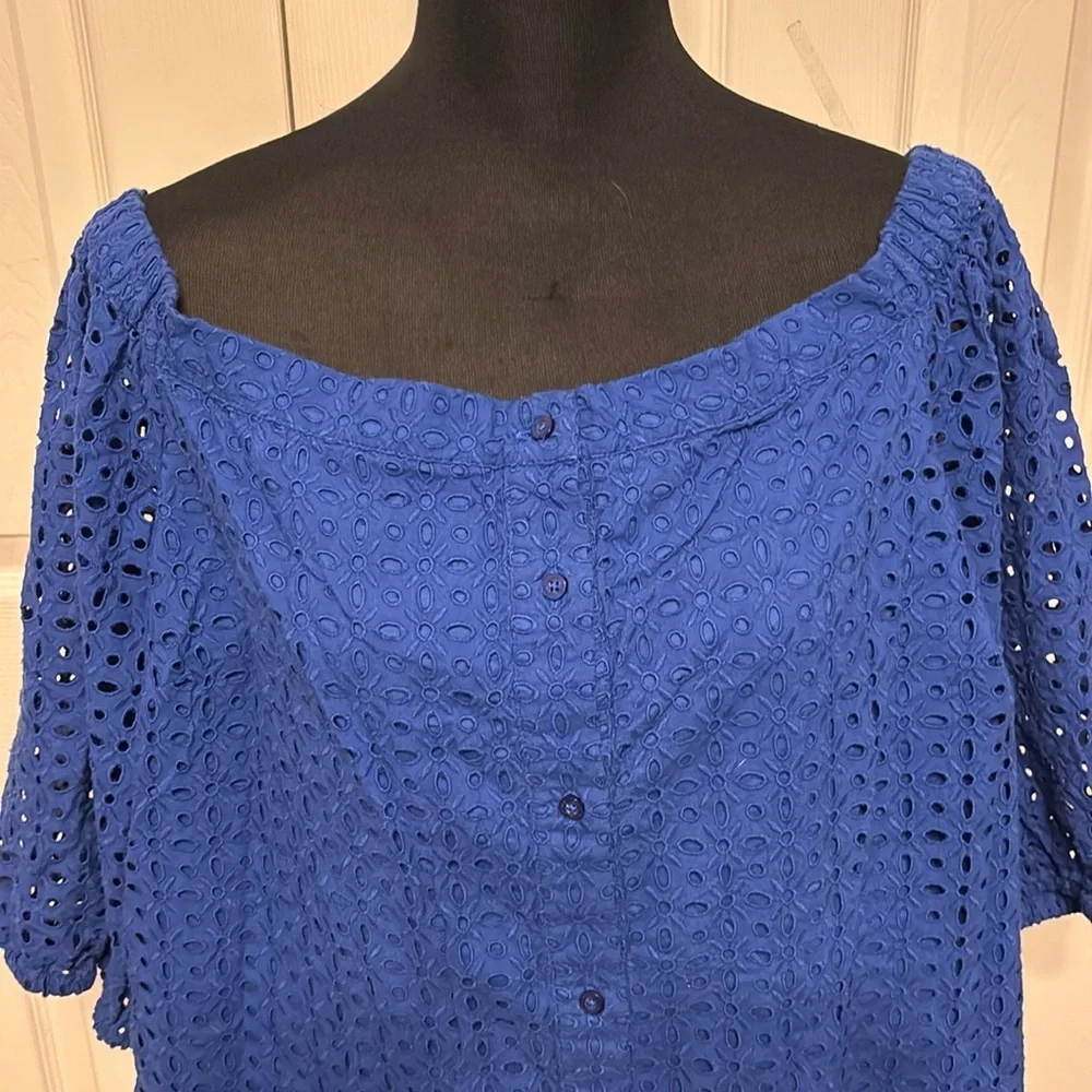 Lauren Ralph Lauren Eyelet Off-The-Shoulder Plus Blouse - Picture 2 of 8